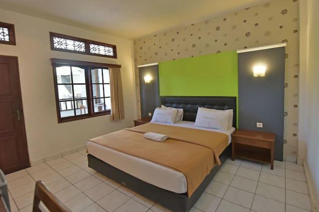 Sandat Hotel Kuta Kuta  Ngoại thất bức ảnh
